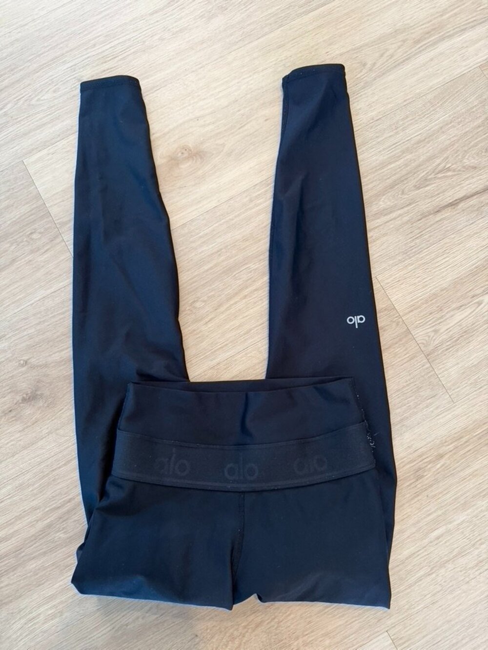 ALO black leggings High waist Elastic XS